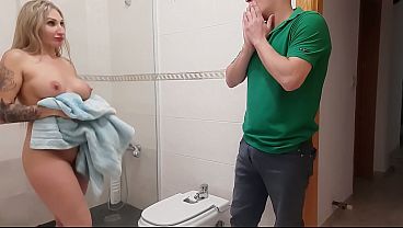 BLONDE BUSTY MILF STEPMOM IN SHOWER FUCKED BY STEPSON
